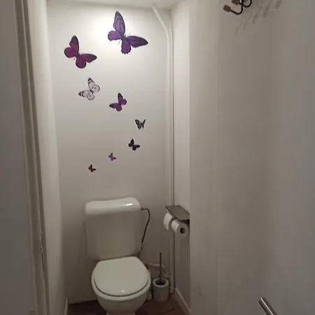 Loft Cosi A Proximite Du Centre Geographique Belge דירה *